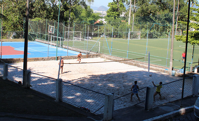 CAMPOS: Sindicato inaugura campo de futebol na sede campestre - FETRAF-RJ/ES